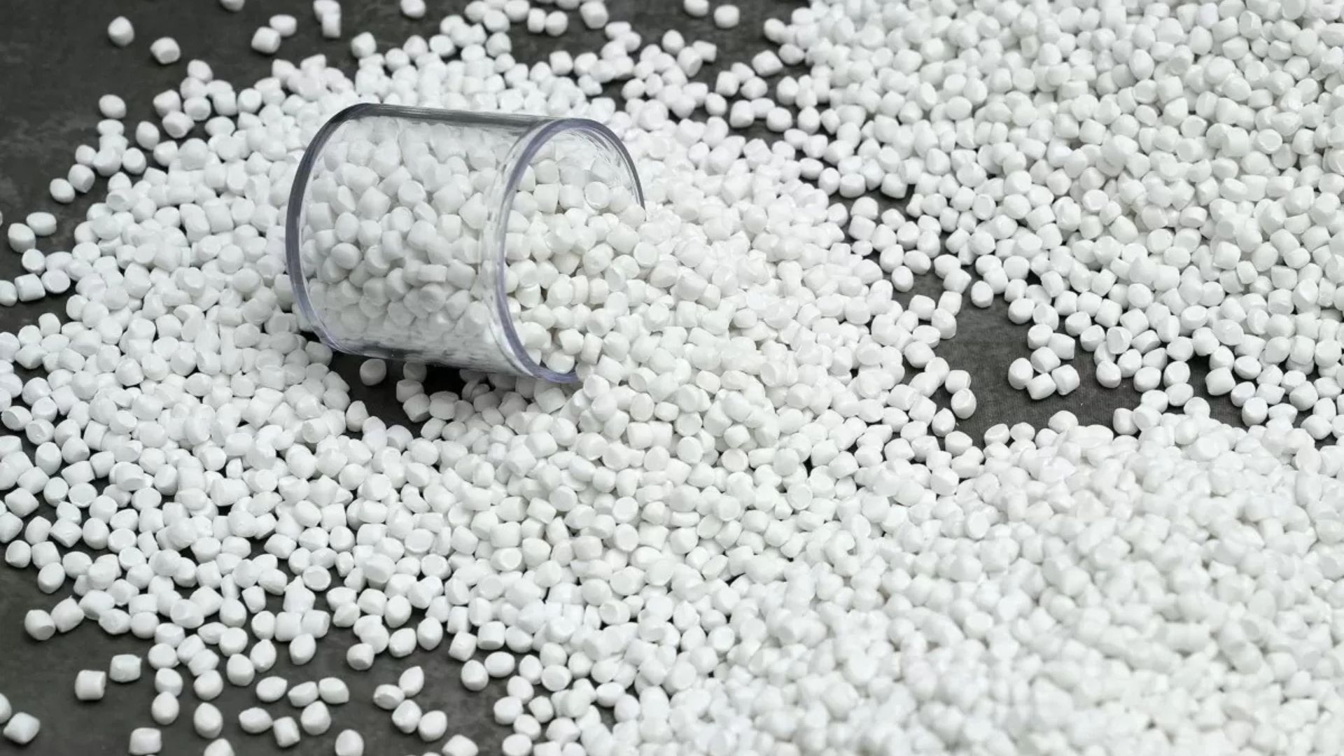 Exploring Filler Masterbatch In Non Woven Fabric Enhances Production Efficiency